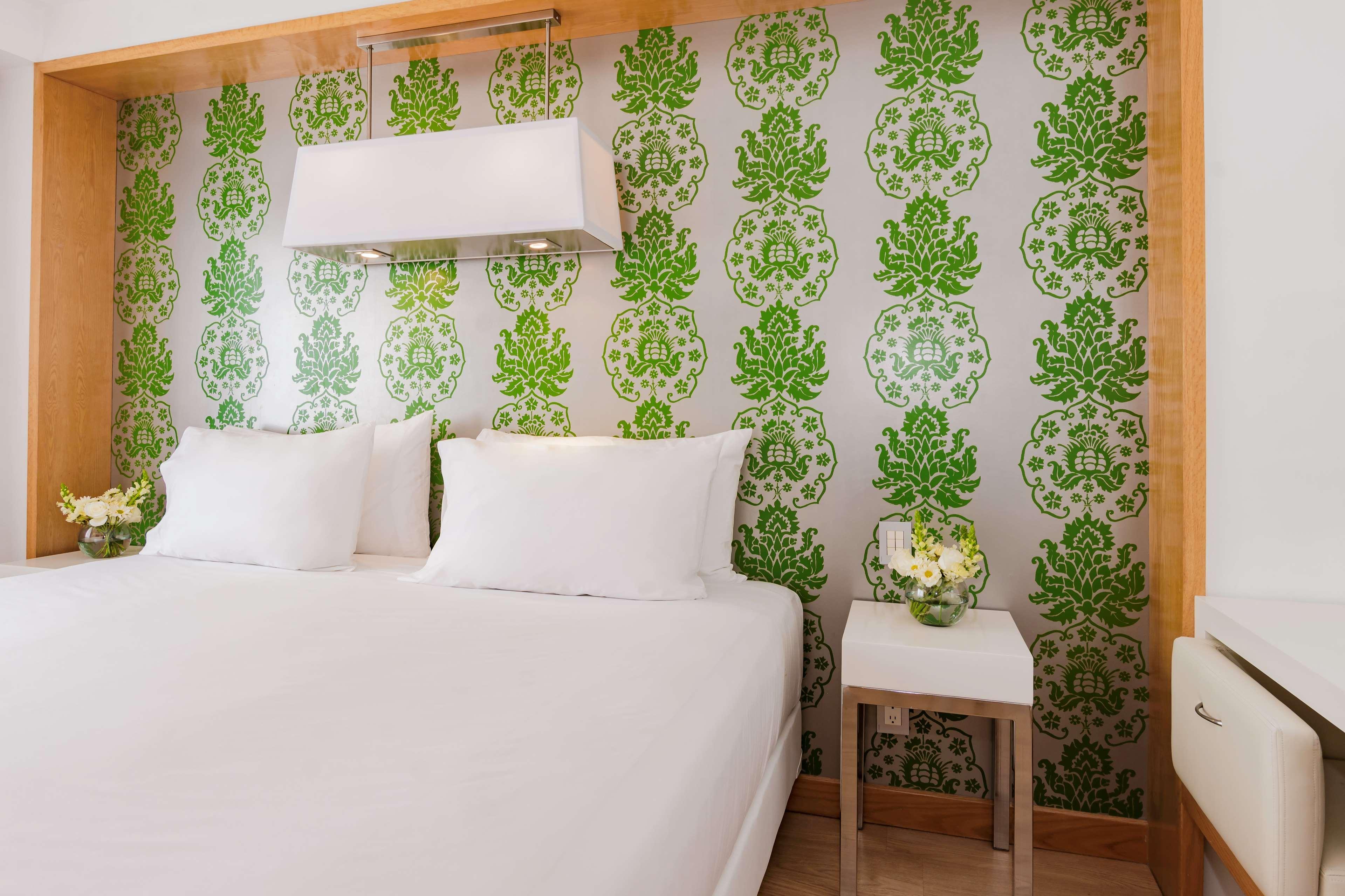 Nh Queretaro Hotel Екстериор снимка