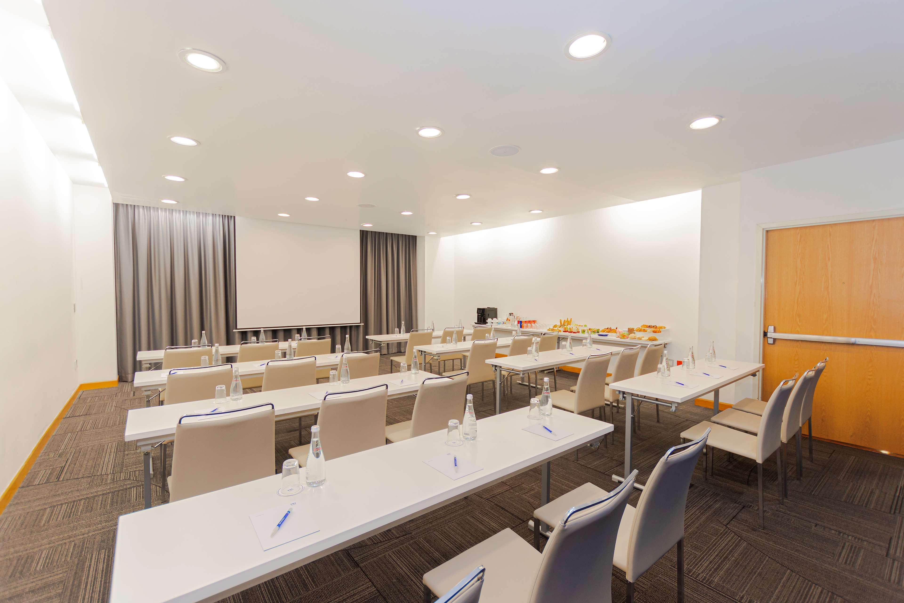 Nh Queretaro Hotel Екстериор снимка