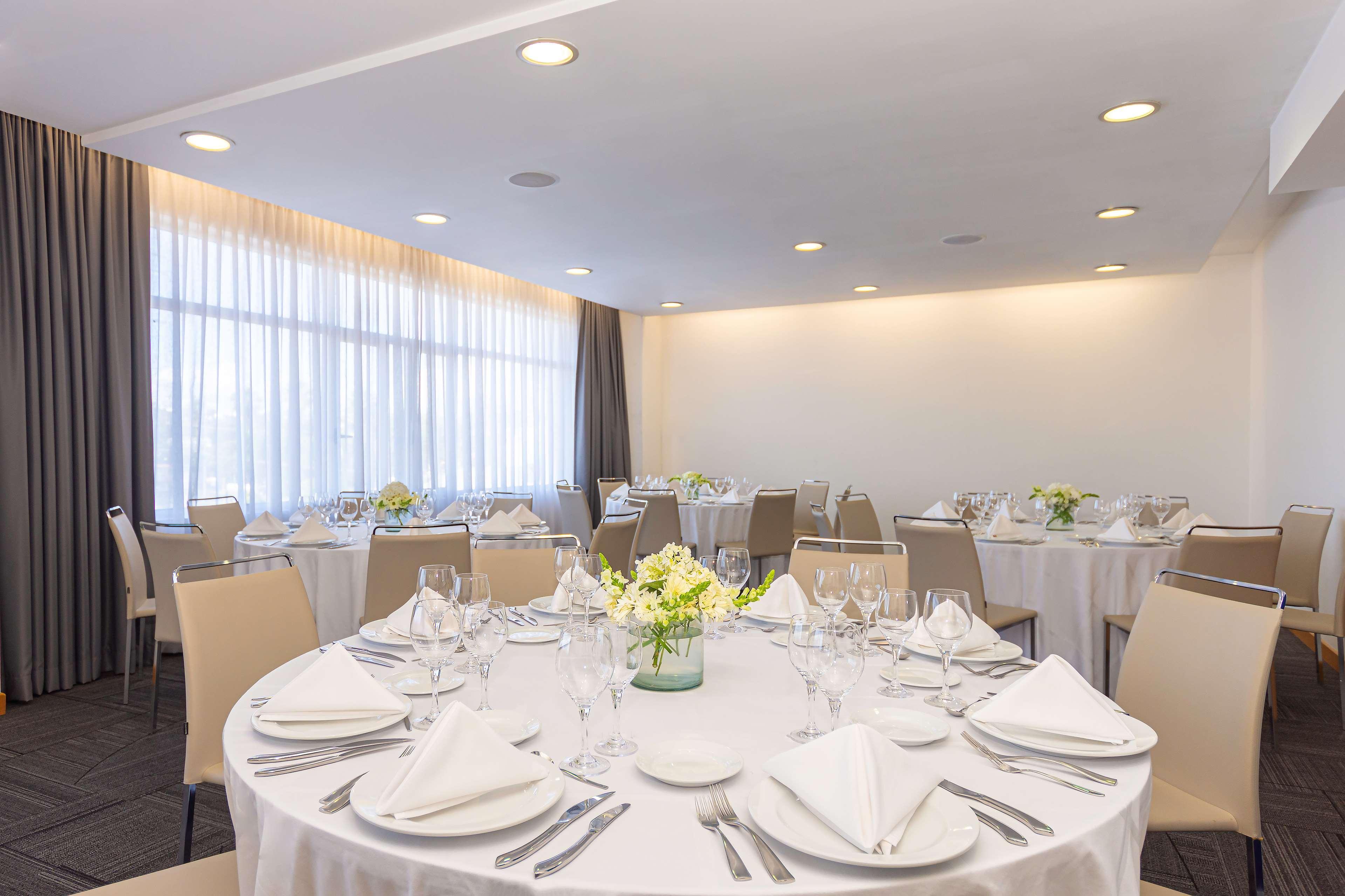 Nh Queretaro Hotel Екстериор снимка